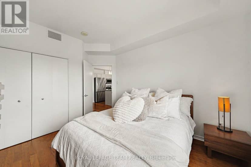 1806 - 70 Landry Street — photo 18 of 30
