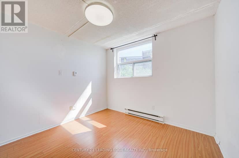 601 - 207 Galloway Road — photo 32 of 40