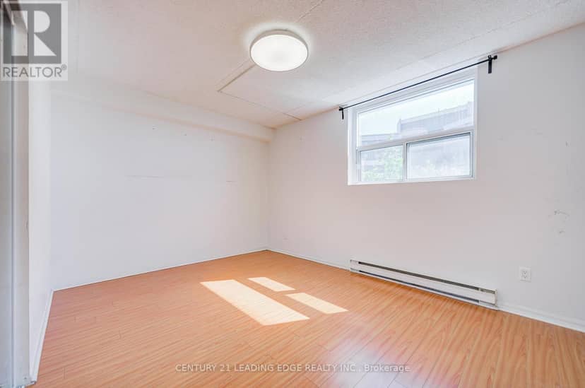 601 - 207 Galloway Road — photo 34 of 40