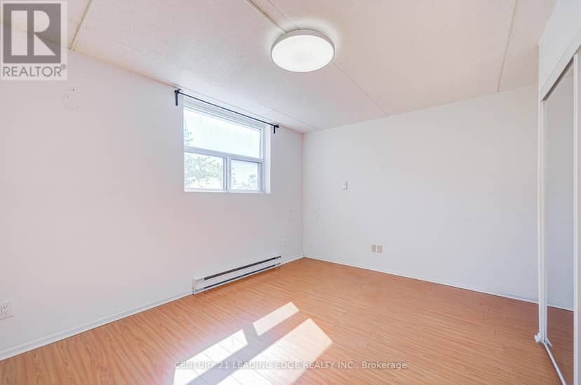 601 - 207 Galloway Road — photo 37 of 40