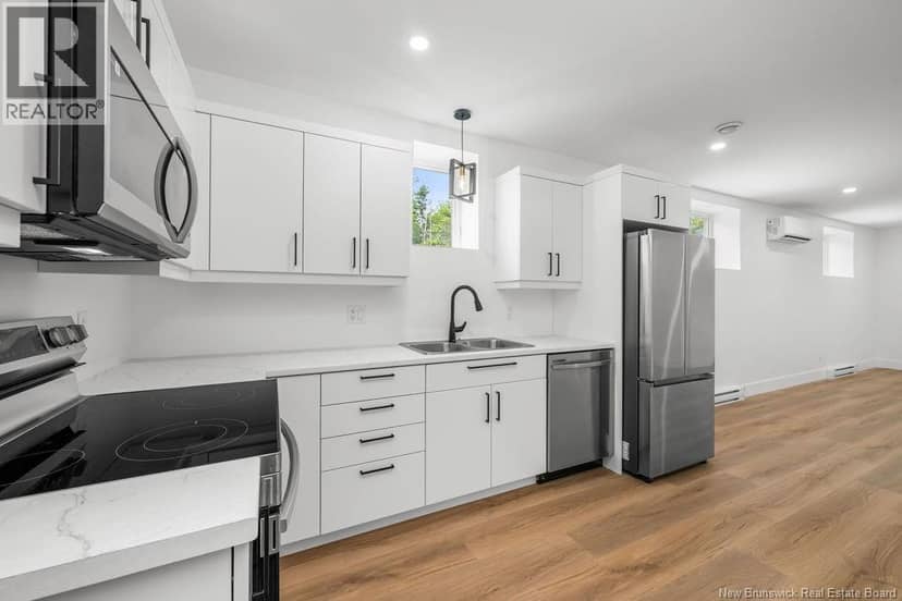 176 Carrington Street — photo 13 of 40