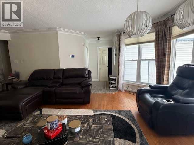 10801 104 Street, High Level, photo 3