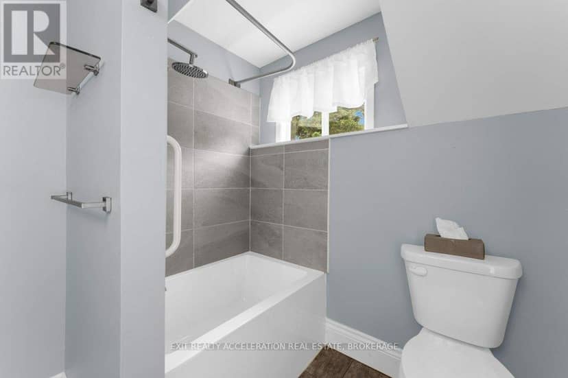 182 West Street — photo 29 of 40