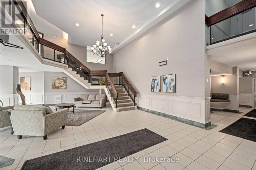 2701 - 363 Colborne Street — photo 4 of 40
