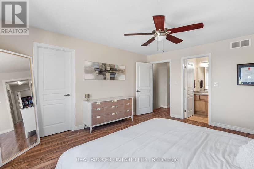 138 Edenrock Drive — photo 15 of 29