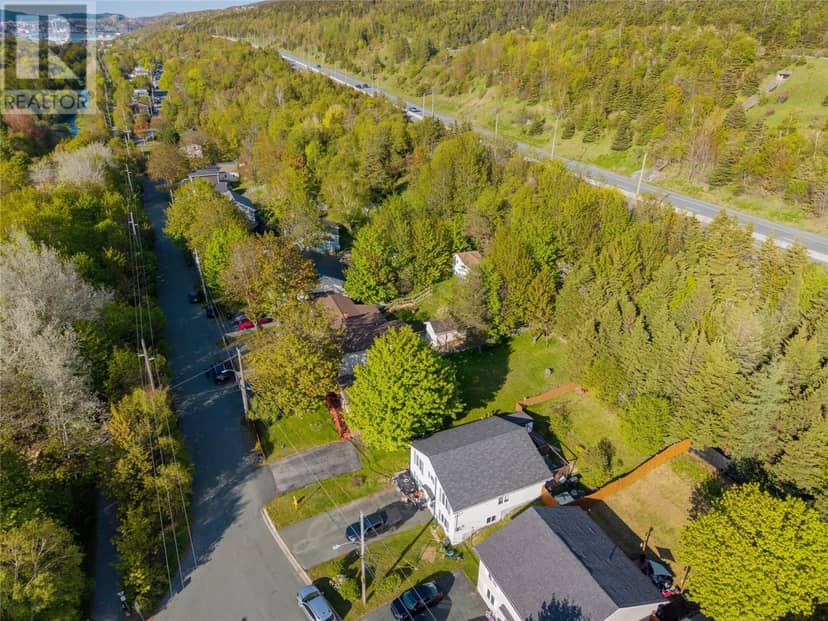 41 Hillview Drive — photo 11 of 14