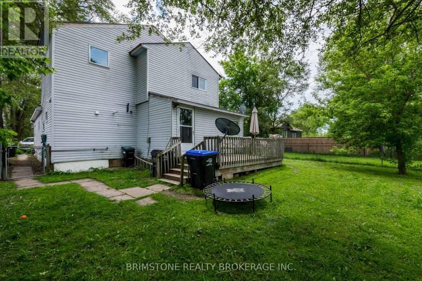 24 Brentwood Road — photo 27 of 40