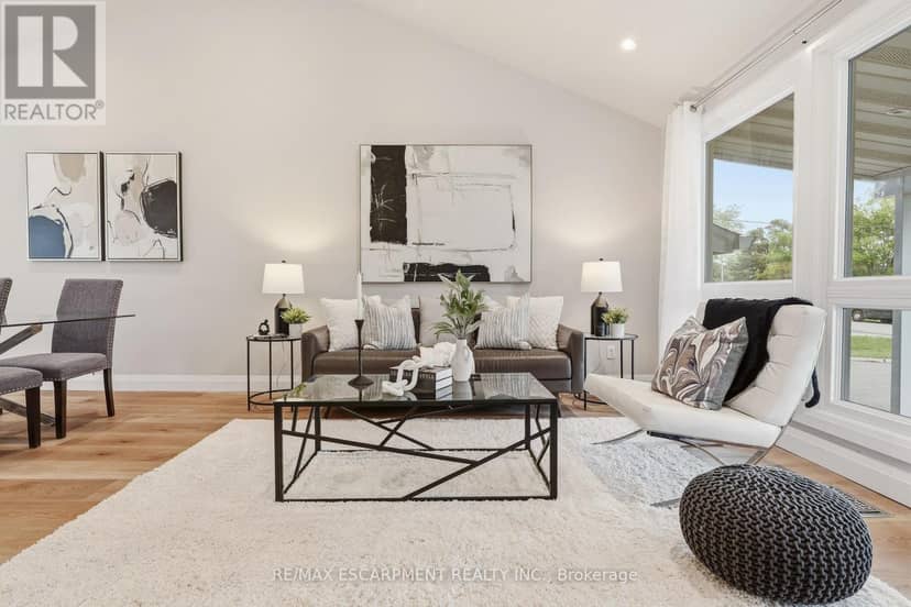 99 Byron Avenue — photo 7 of 40