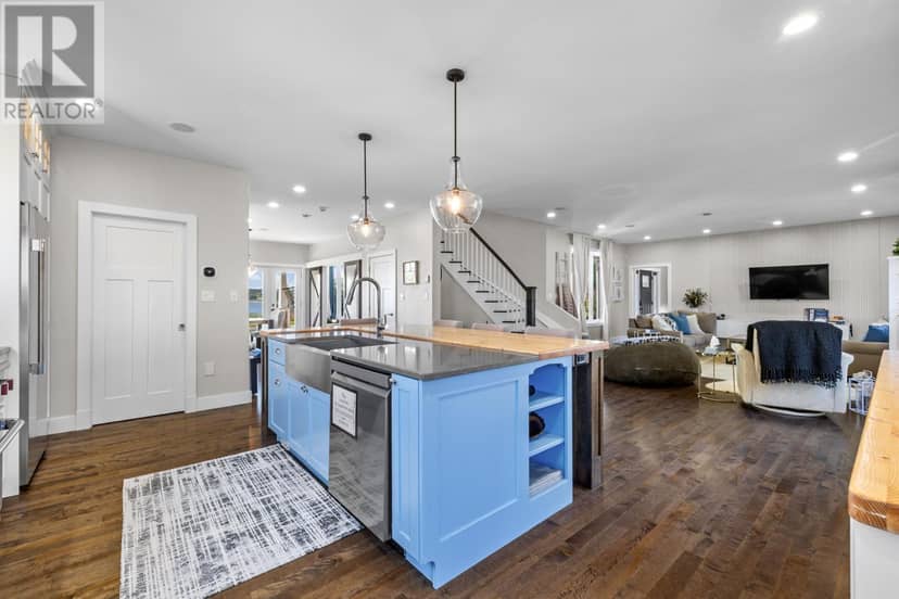 121 Grand Pere Point Road — photo 11 of 40