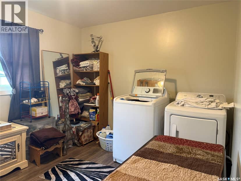 330 Ferguson STREET — photo 14 of 40