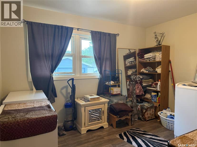 330 Ferguson STREET — photo 15 of 40