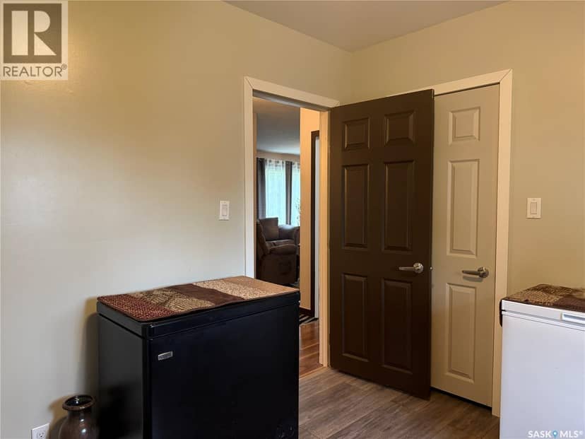 330 Ferguson STREET — photo 16 of 40
