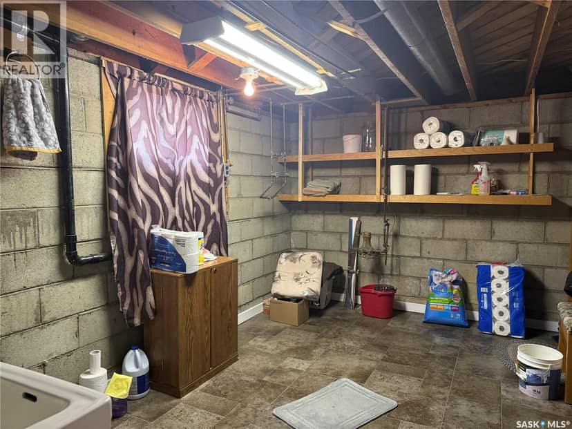 330 Ferguson STREET — photo 38 of 40