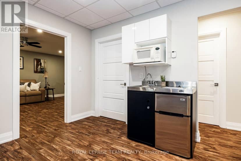 28 George Street — photo 31 of 38
