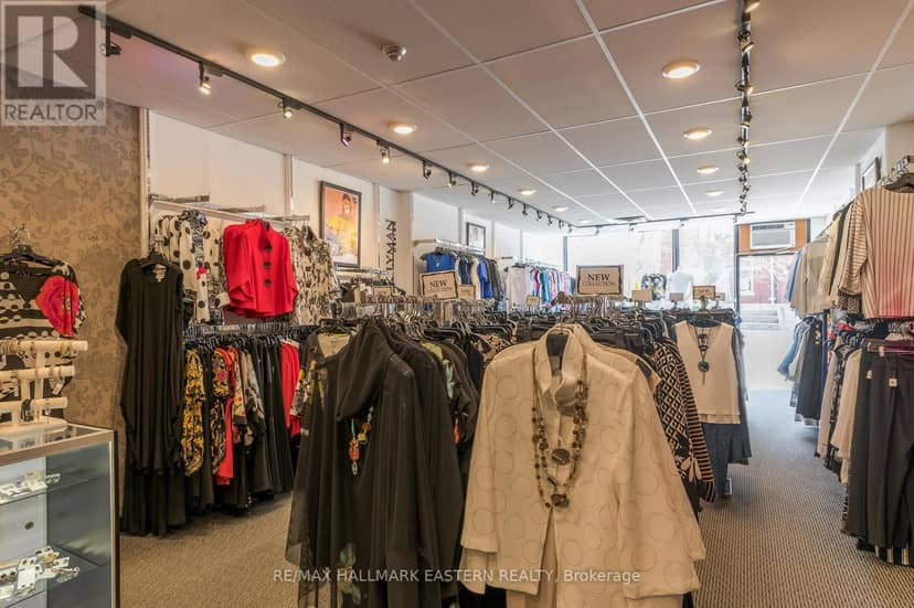 183 Queen Street — photo 7 of 15
