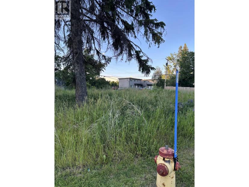1548 QUEENSWAY STREET, Prince George, photo 3