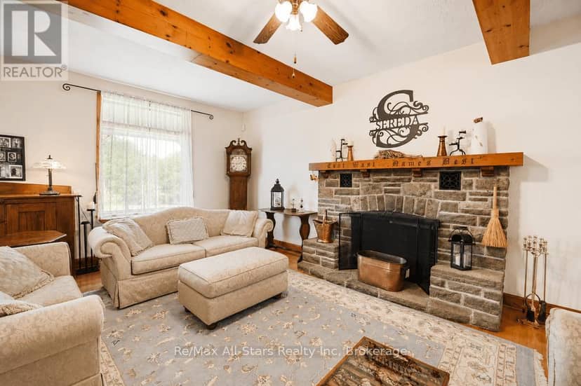 2386 60 Highway — photo 16 of 40