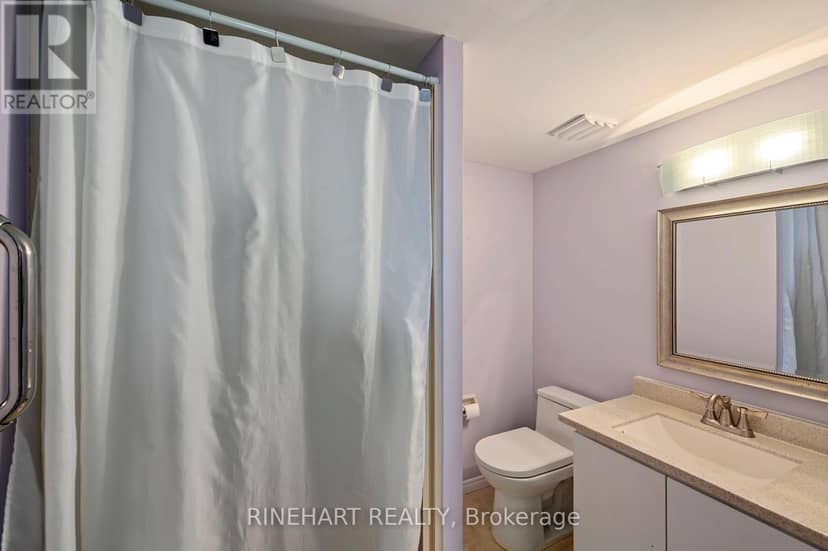 2701 - 363 Colborne Street — photo 29 of 40