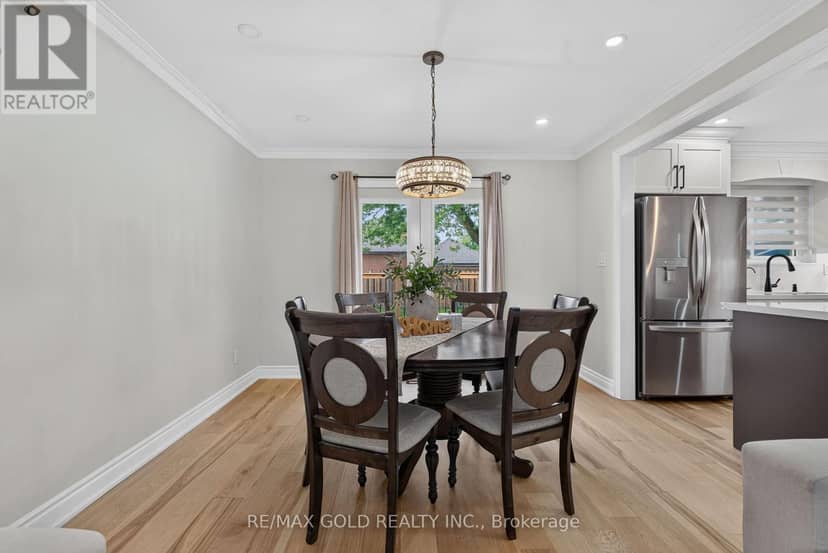 40 Devonshire Drive — photo 10 of 40