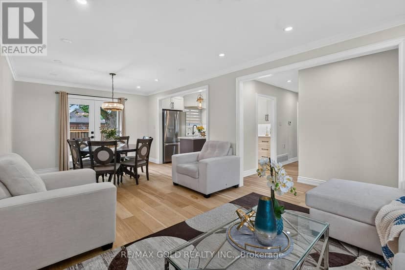 40 Devonshire Drive — photo 8 of 40