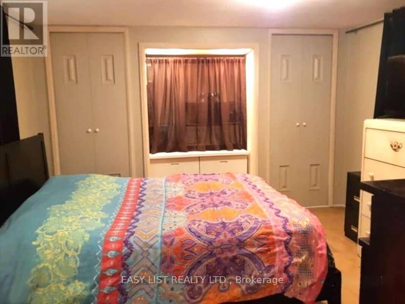 18 Sutton Drive — photo 7 of 20