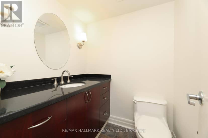 106 - 212 St. George Street — photo 28 of 33