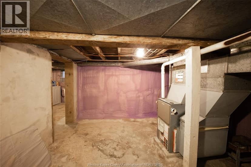 894 University Avenue — photo 35 of 40