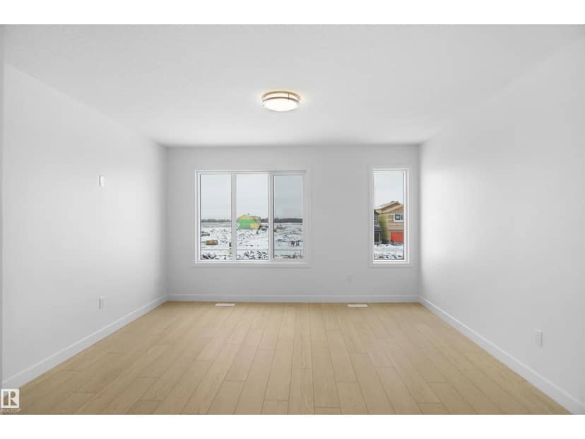 21032 24 AV NW — photo 10 of 26