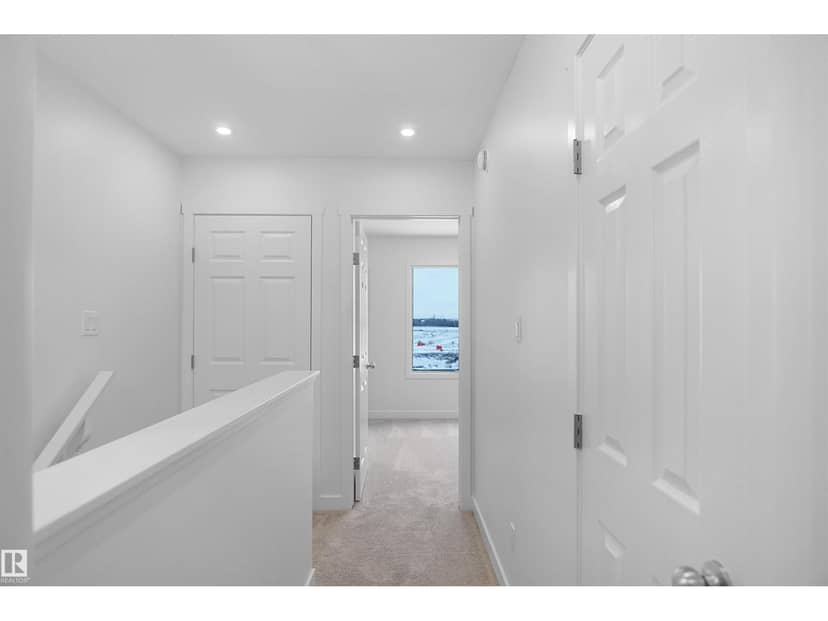 21032 24 AV NW — photo 17 of 26