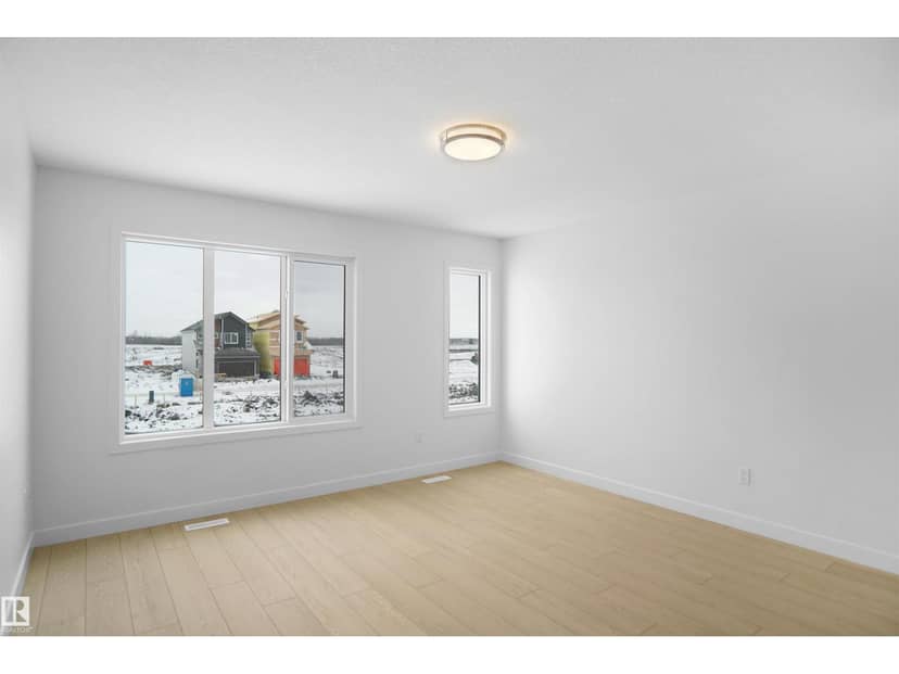 21032 24 AV NW — photo 9 of 26