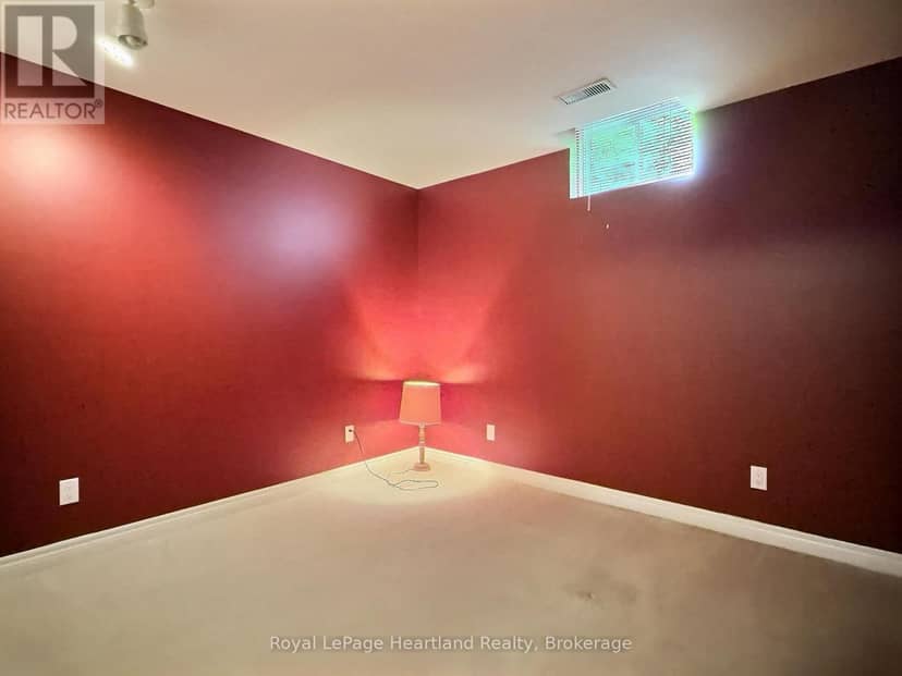 15 Shadow Lane — photo 33 of 40