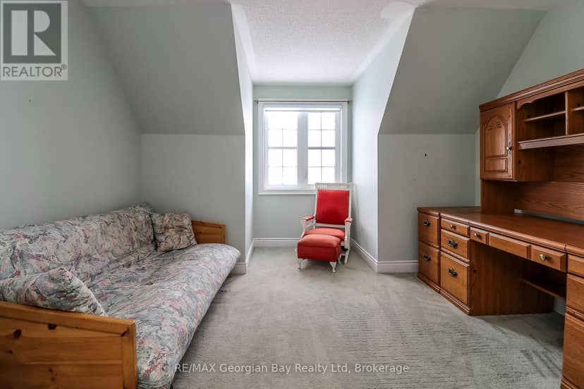 210 Wycliffe Cove — photo 30 of 40