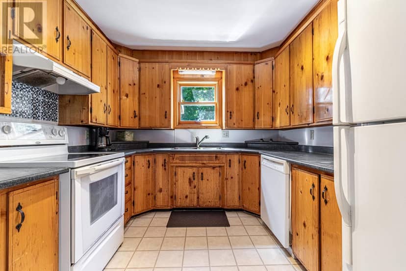 3 HOWARD Street, Victoria, photo 8