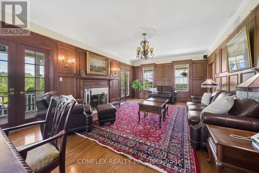 1150 Raglan Road E — photo 20 of 40