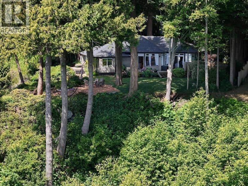 7647 EUREKA PLACE, Halfmoon Bay, photo 2