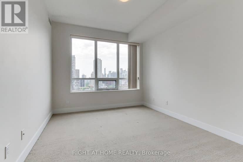 1405 - 28 Linden Street — photo 25 of 40