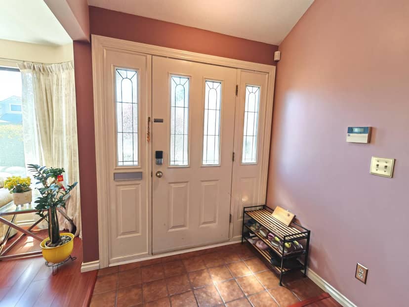 11933 WOODGROVE AVENUE, Delta, photo 2
