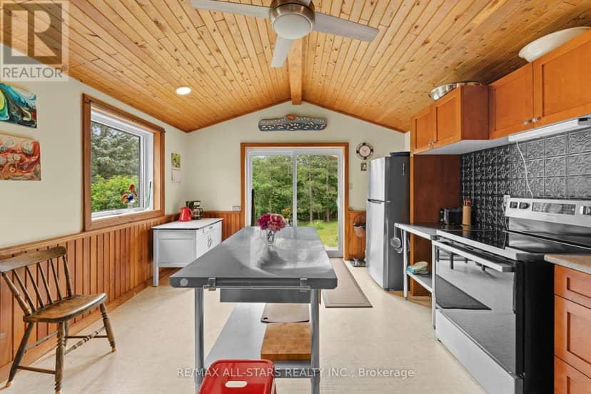 412 Cooper Road — photo 12 of 40