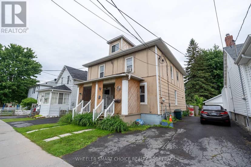 434-436 5th Street E — photo 4 of 16