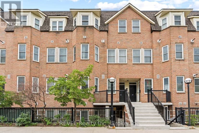 199 - 760 Lawrence Avenue W — photo 1 of 18