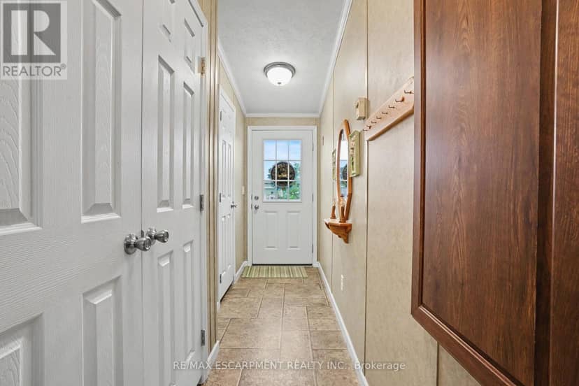 4 Hickory Hollow — photo 7 of 38