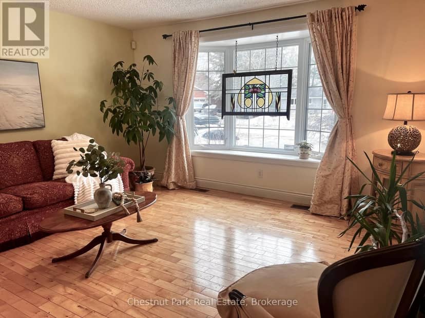 135 Christopher Avenue — photo 3 of 27
