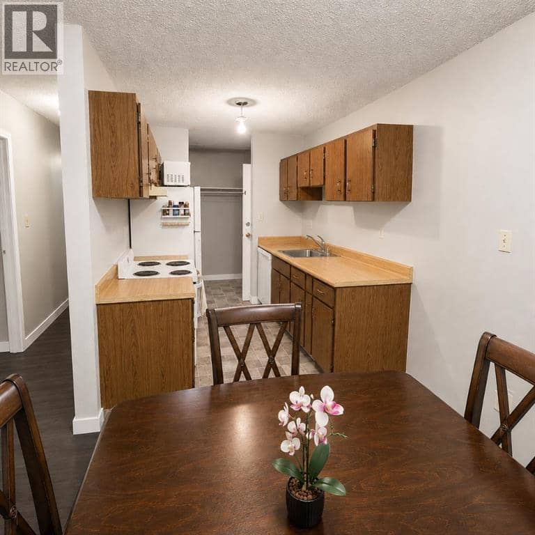 308A, 5611 10 Avenue, Edson, photo 4