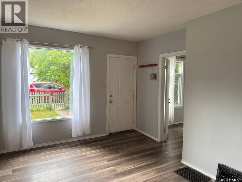 844 13th STREET W, Prince Albert, photo 3