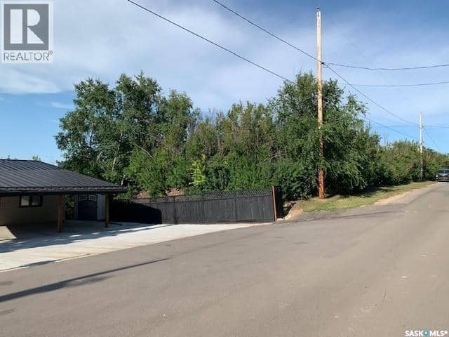 413 Byng AVENUE — photo 2 of 10