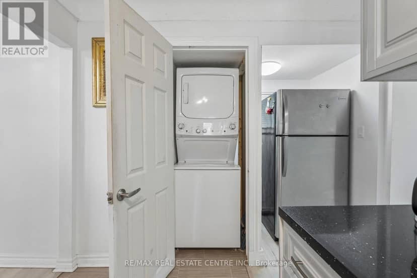43 Whitfield Avenue — photo 27 of 40