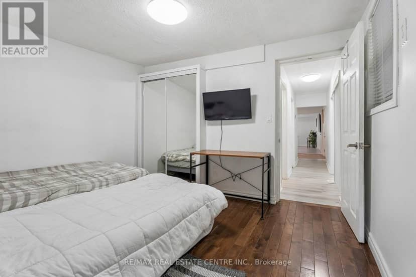 43 Whitfield Avenue — photo 33 of 40