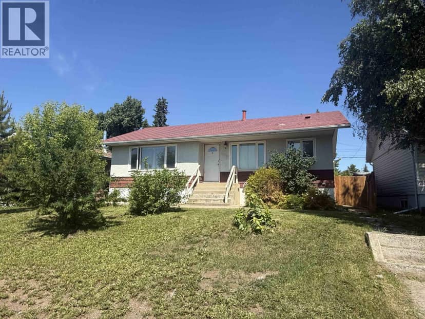 10712 102 AVENUE, Fort St. John