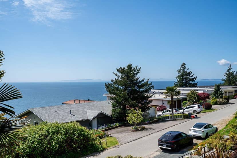 14535 SUNSET DRIVE, White Rock, photo 5