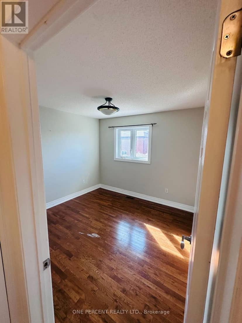 15 Beaverhall Road — photo 9 of 13